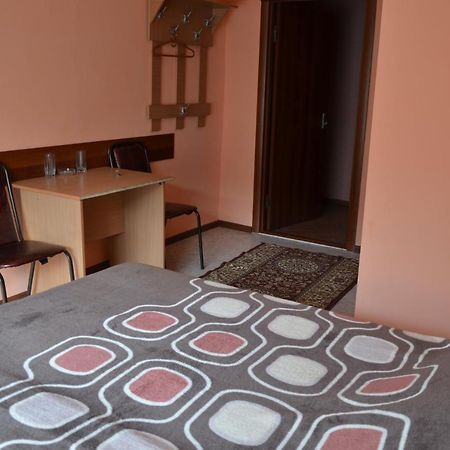 Hotel Kezdesu Алматы Экстерьер фото