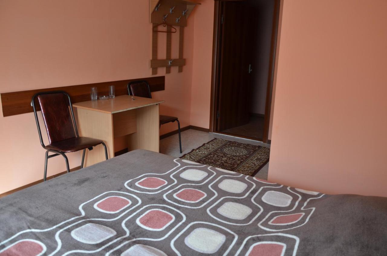 Hotel Kezdesu Алматы Экстерьер фото